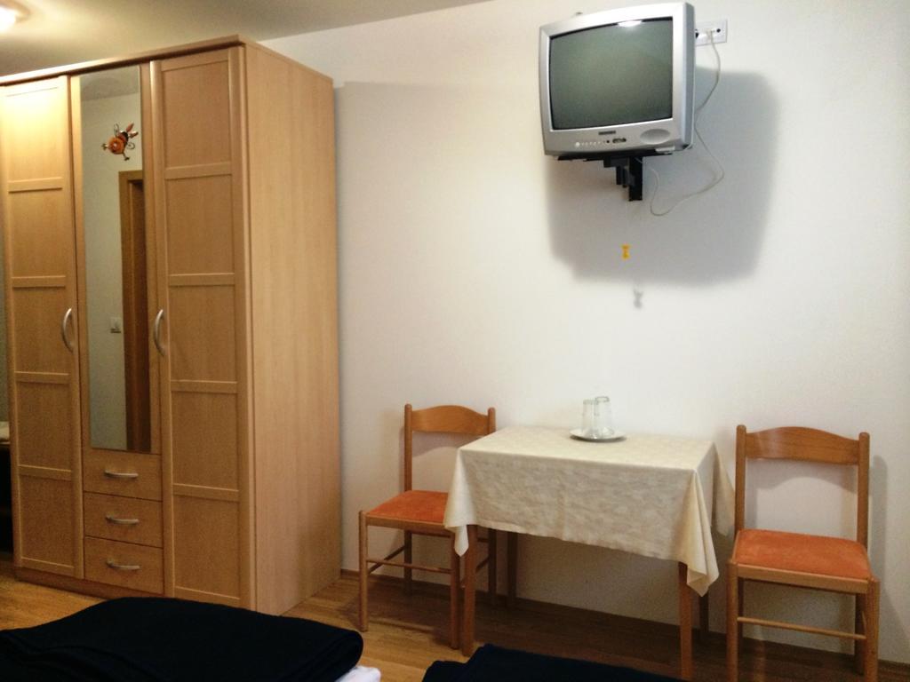 Tourist Farm Salamun Βίλα Banovci Εξωτερικό φωτογραφία