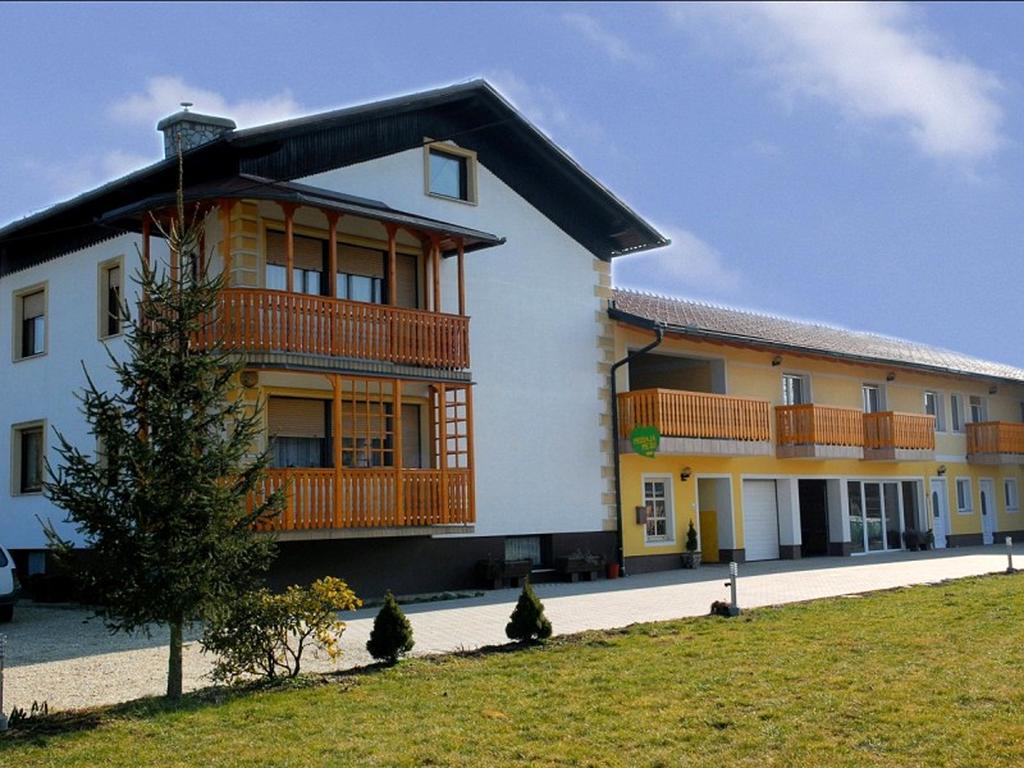 Tourist Farm Salamun Βίλα Banovci Εξωτερικό φωτογραφία
