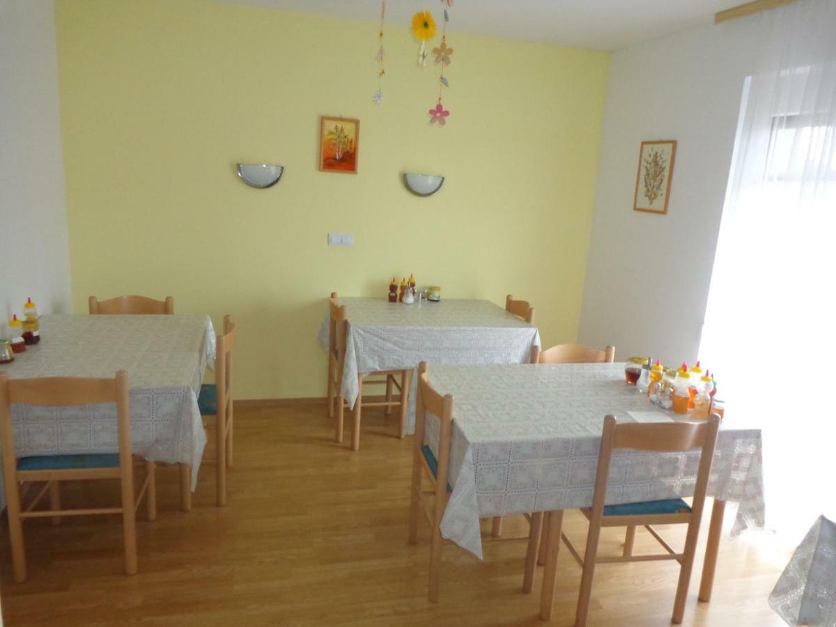 Tourist Farm Salamun Βίλα Banovci Εξωτερικό φωτογραφία